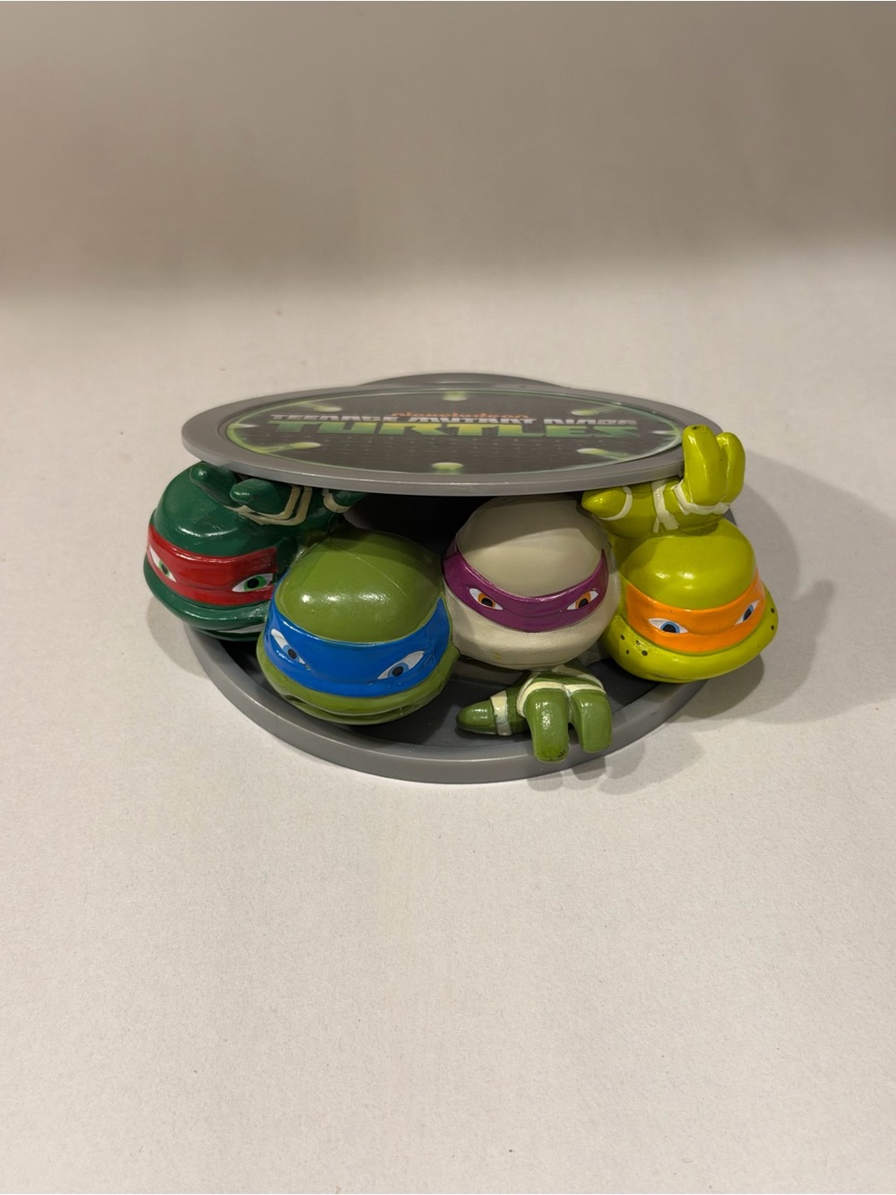 Vintage 2013 Teenage Mutant Ninja Turtles Cake Topper Plastic Viacom Nickelodeon